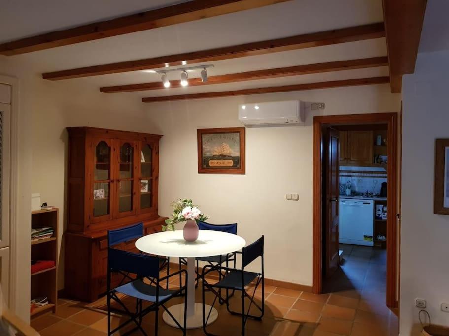 Chalet Adosado En La Playa De El Perellonet Con Piscina, Pista Tenis Valencia Eksteriør bilde